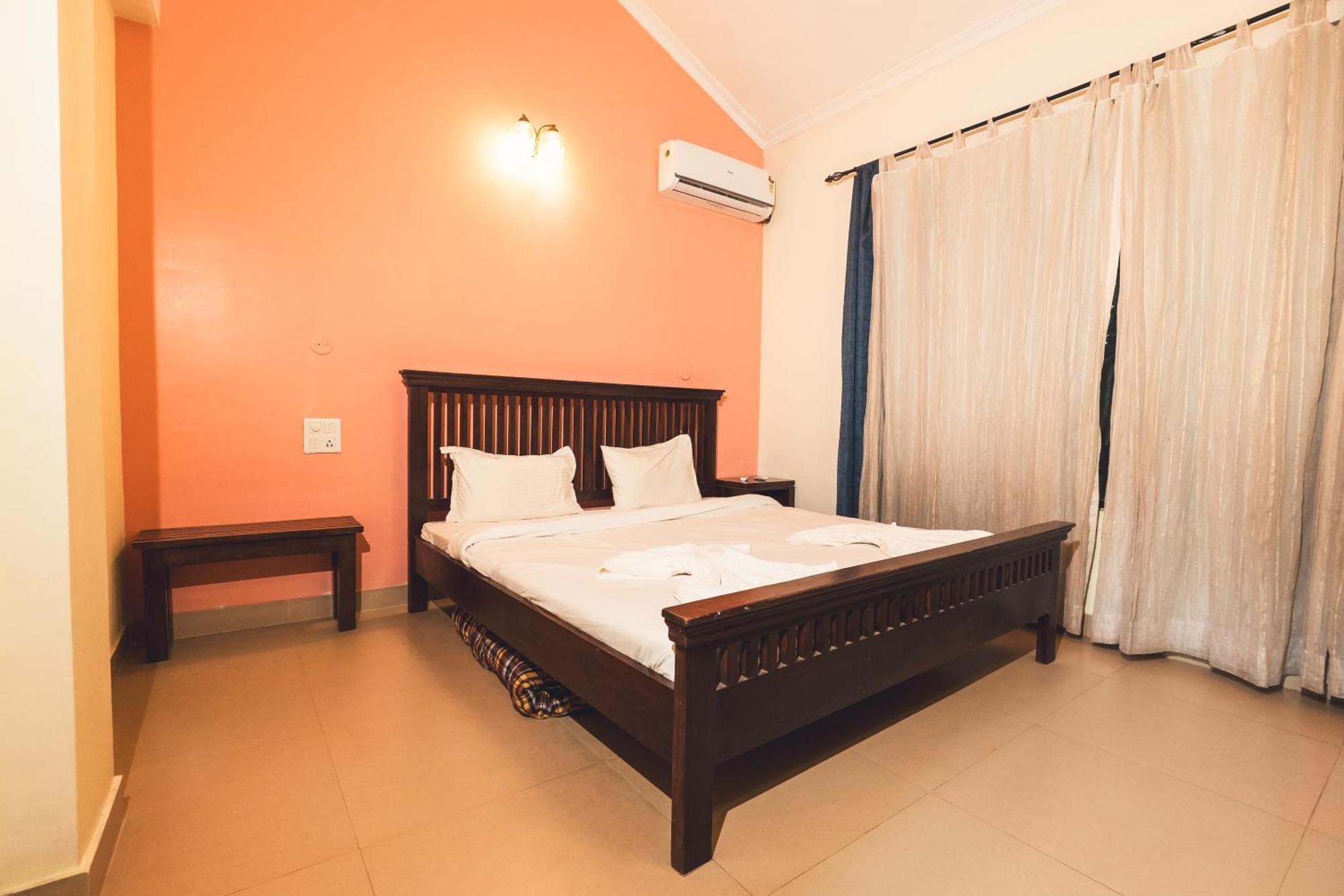 Villa M - Lagoon 4 Calangute 3Bhk Pool Facing, Breakfast Included Old Goa Exterior photo
