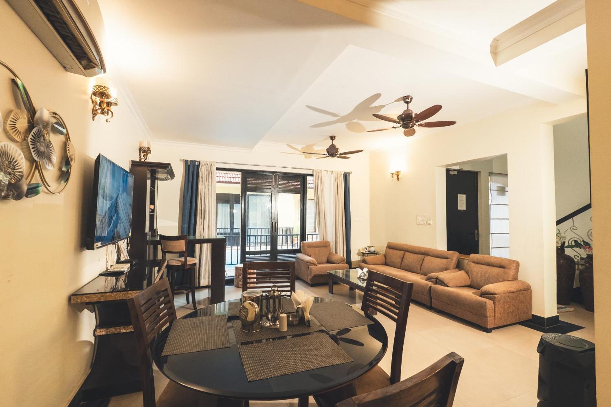 Villa M - Lagoon 4 Calangute 3Bhk Pool Facing, Breakfast Included Old Goa Exterior photo